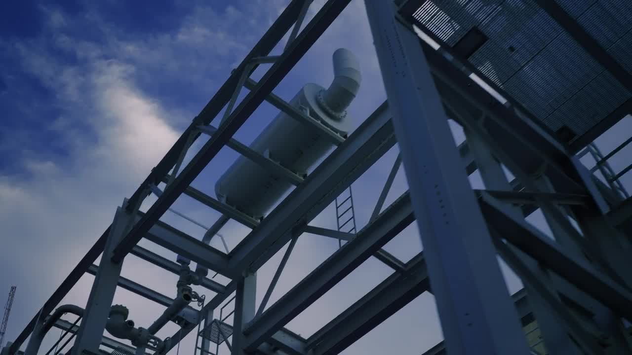 Stock Video Industrial Structure Built With Metal Beams Animated Wallpaper