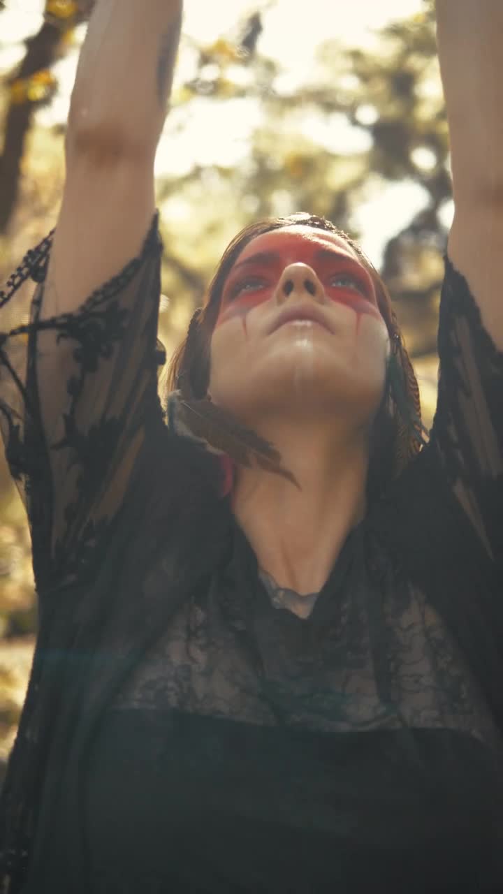 Stock Video Indie Woman Doing Hand Signs Animated Wallpaper