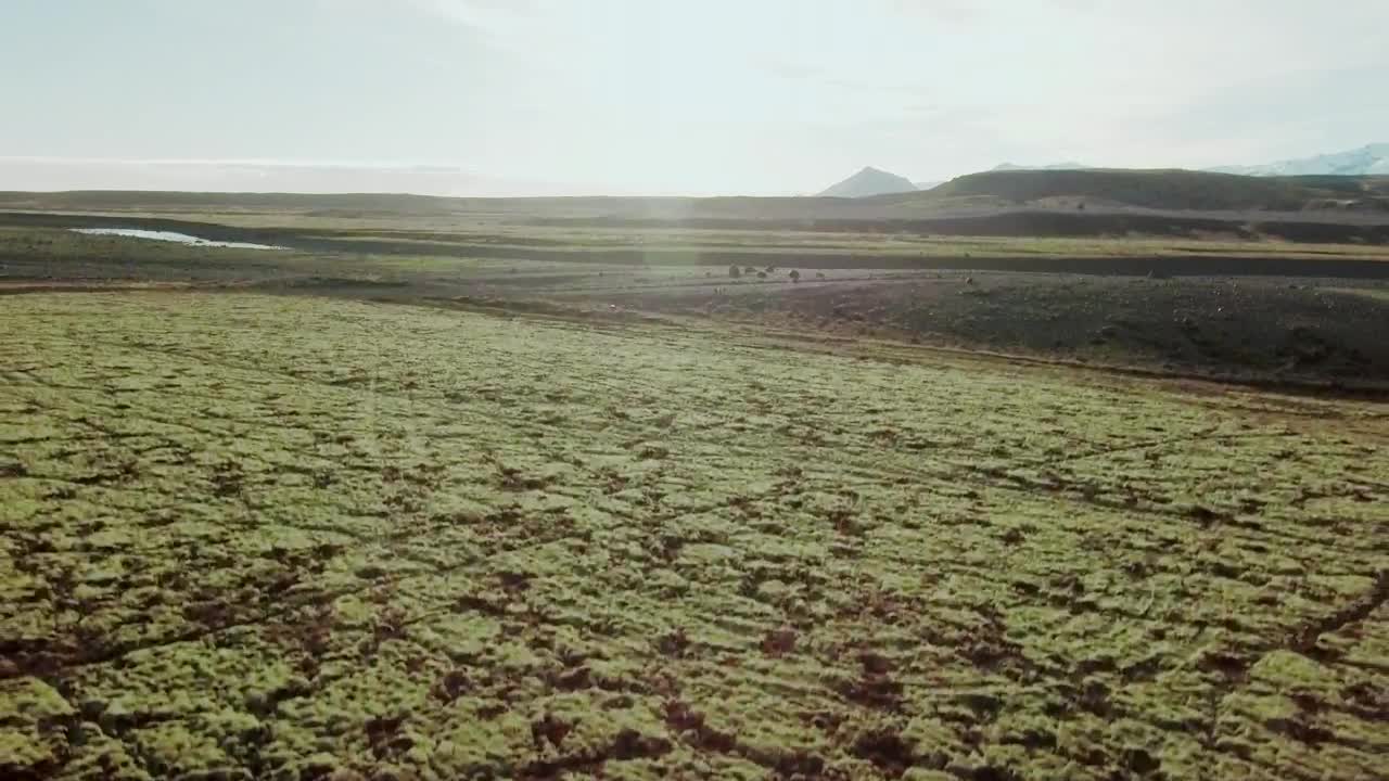 Stock Video Icelandic Wilderness Animated Wallpaper