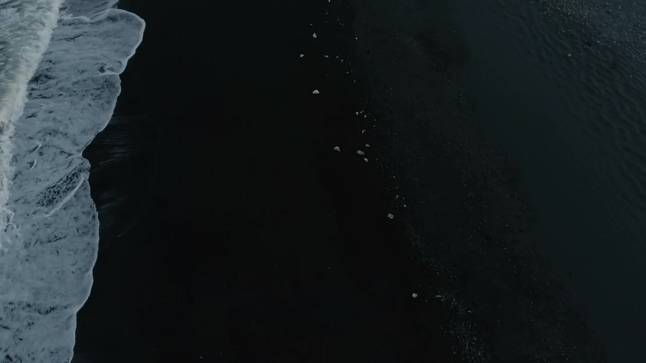 Stock Video Ice Washing Ashore Animated Wallpaper