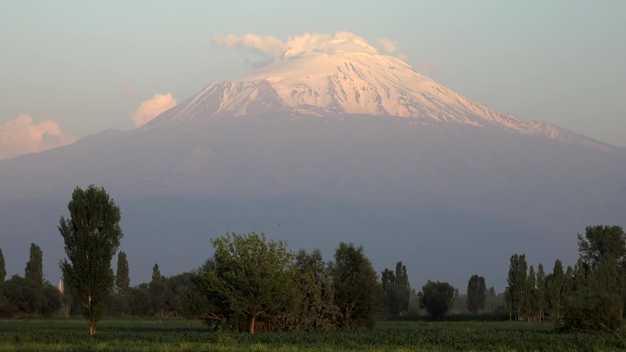 Stock Video Huge Mountain Peak With Snow Animated Wallpaper