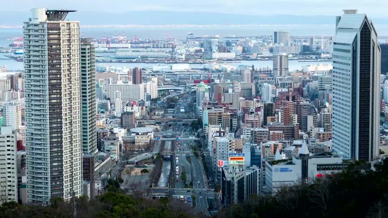 Stock Video Huge City As The Night Is Coming Animated Wallpaper