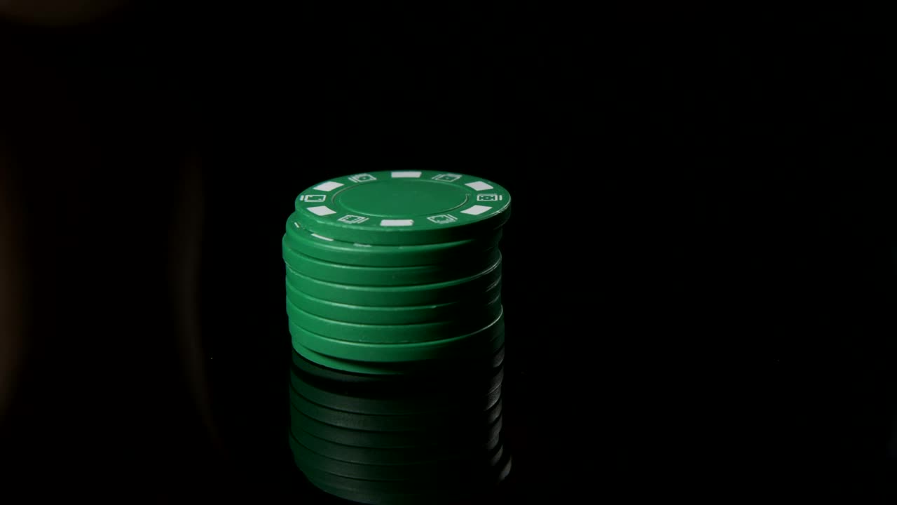 Stock Video Holding Green Chips Animated Wallpaper