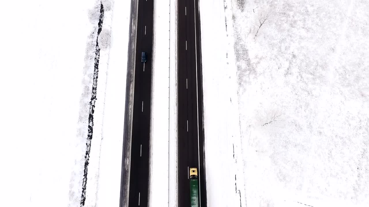Stock Video Highway In The Winter Animated Wallpaper