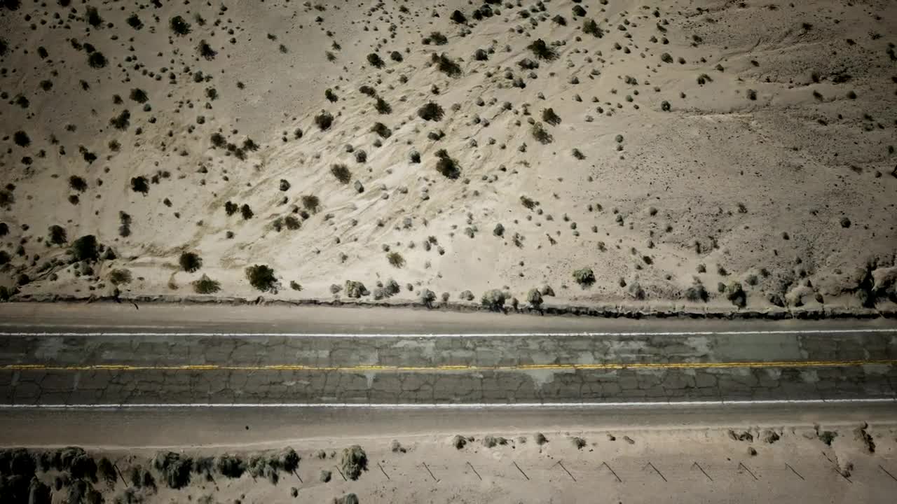 Stock Video Highway Cutting Through The Desert Animated Wallpaper