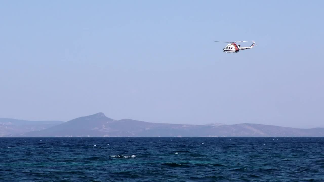 Stock Video Helicopter Of Salvation Searching The Sea Animated Wallpaper