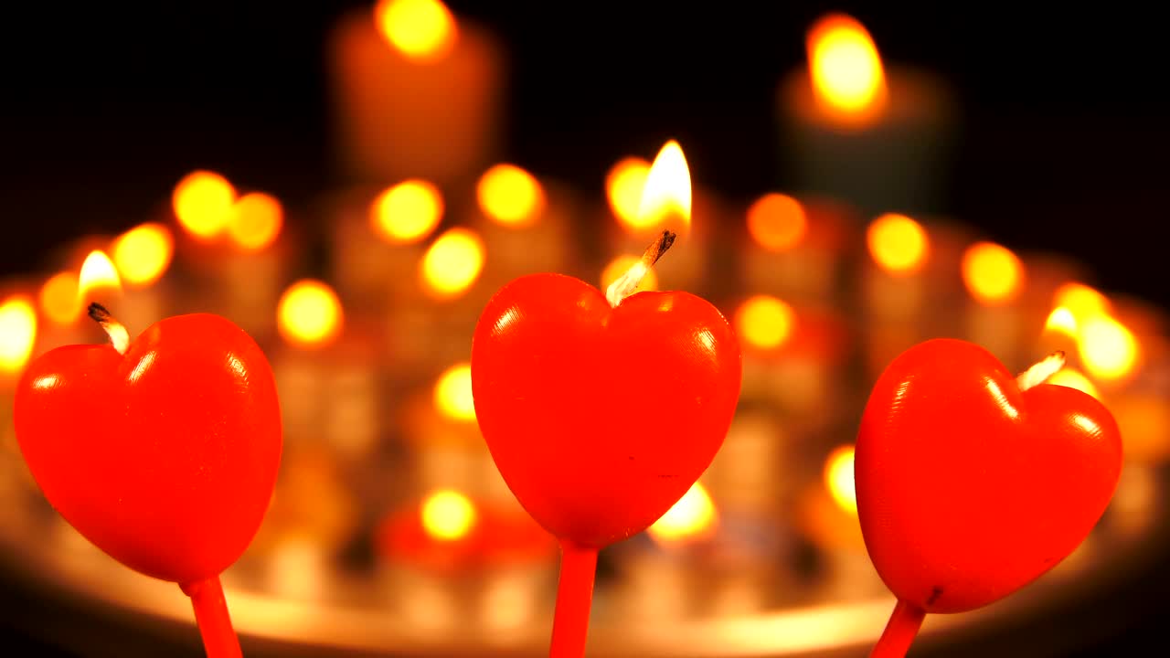 Stock Video Heart Shaped Candles Animated Wallpaper