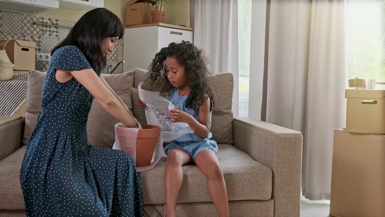 Stock Video Happy Mixed Ethnicity Mother And Daughter Animated Wallpaper