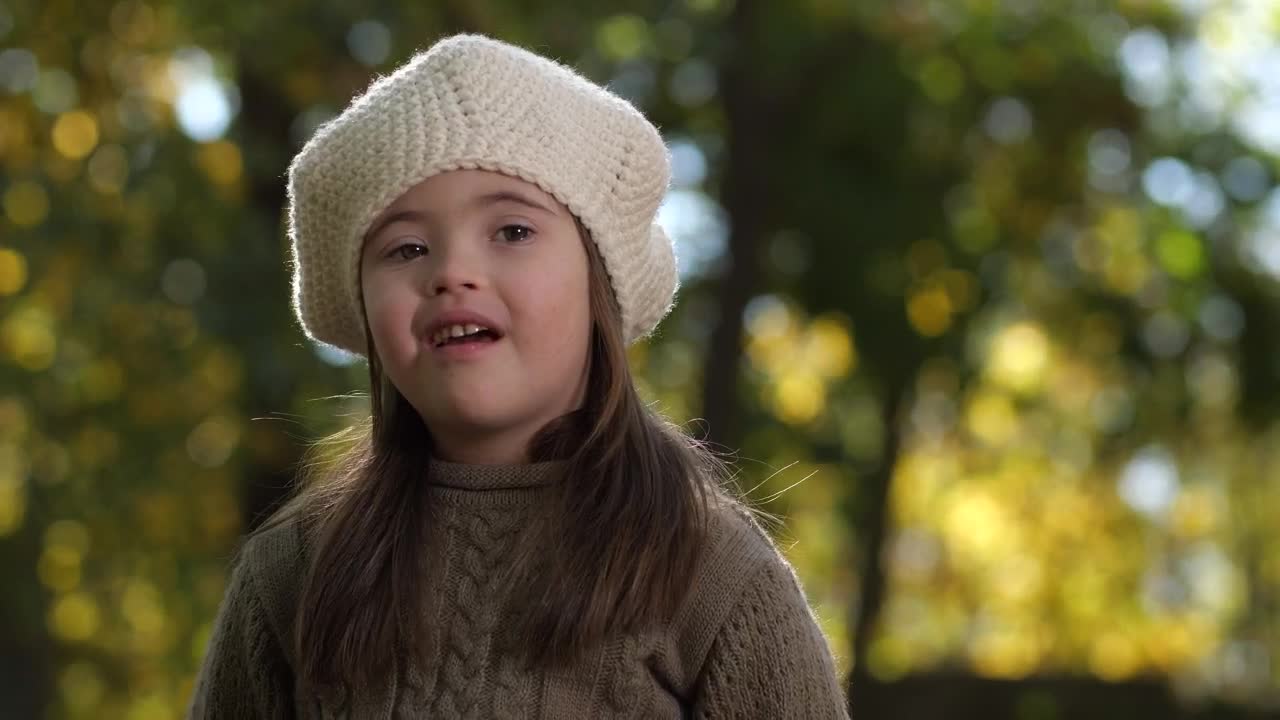 Stock Video Happy Girl Outside Animated Wallpaper