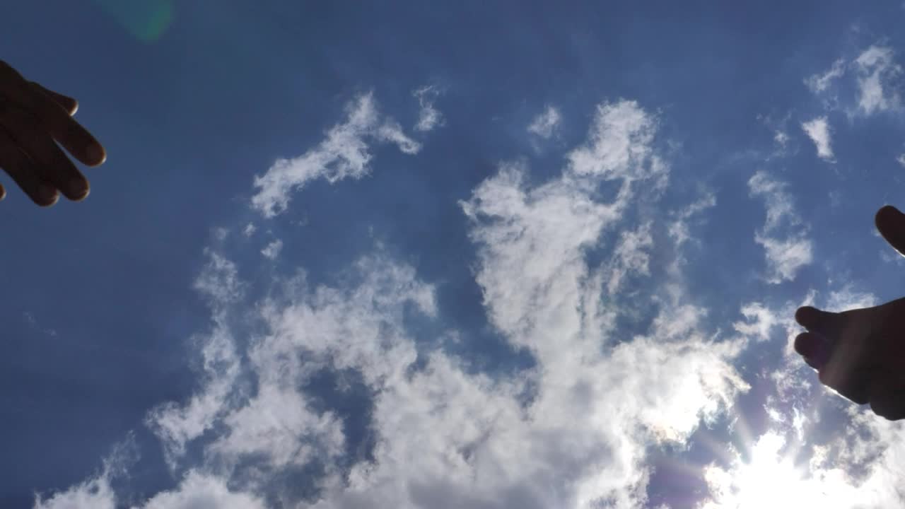 Stock Video Handshake With The Sky In The Background Animated Wallpaper