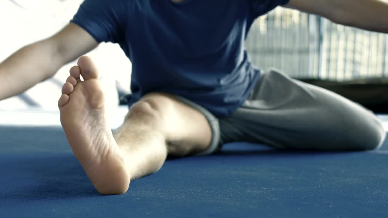 Stock Video Man Flexing Before The Workout Animated Wallpaper
