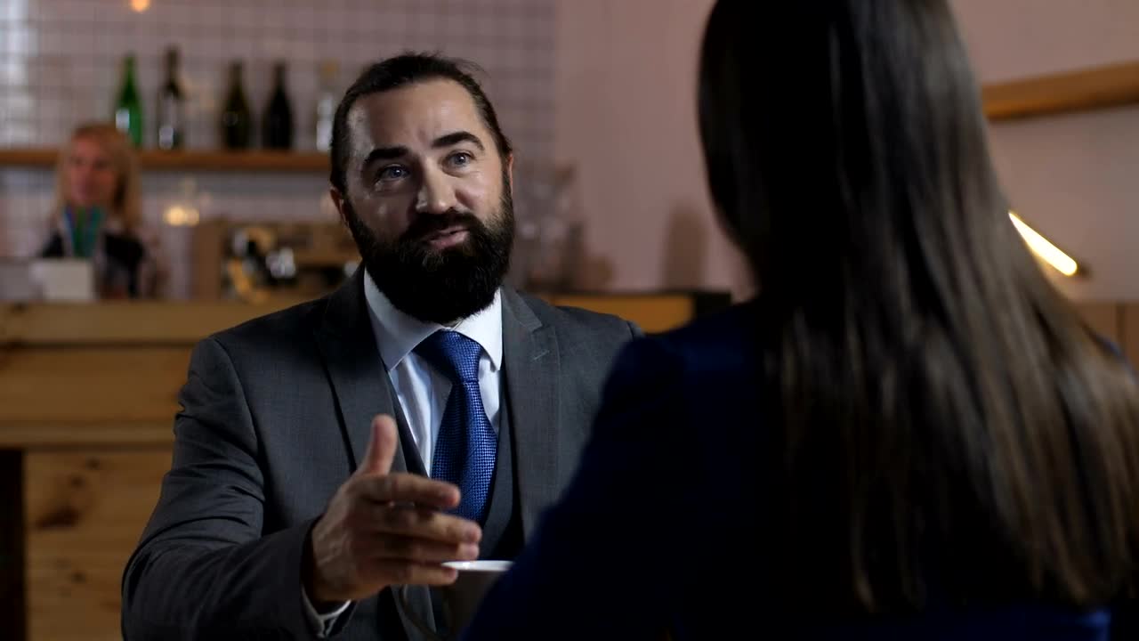 Stock Video Man Applying For A New Job Animated Wallpaper