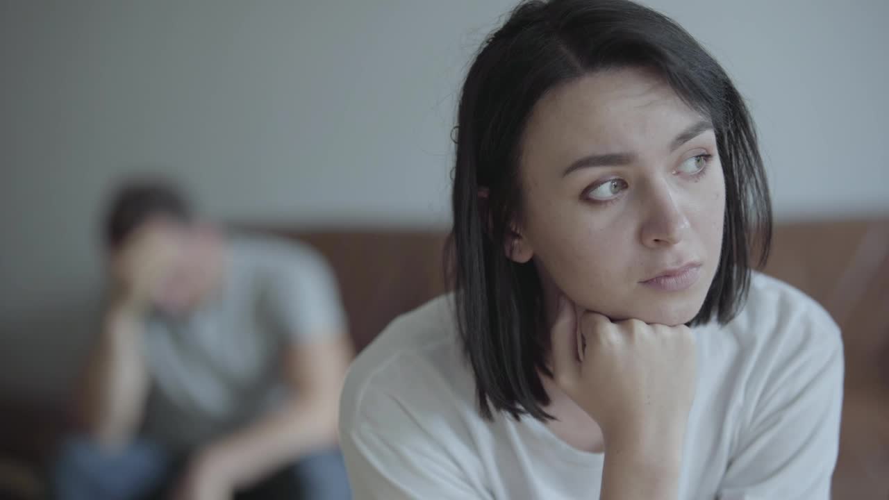 Stock Video Man And Woman Upset After Having Argued Animated Wallpaper