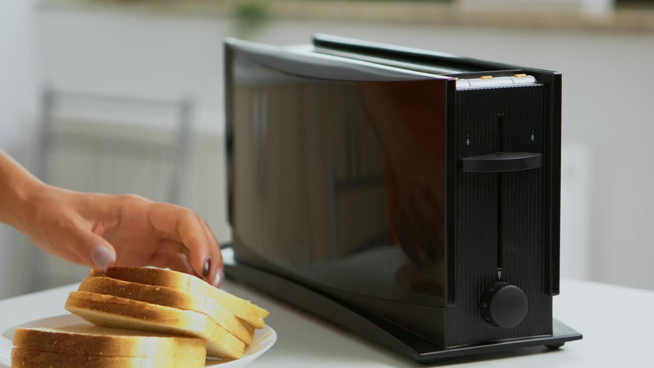Stock Video Making Toast For Breakfast Animated Wallpaper