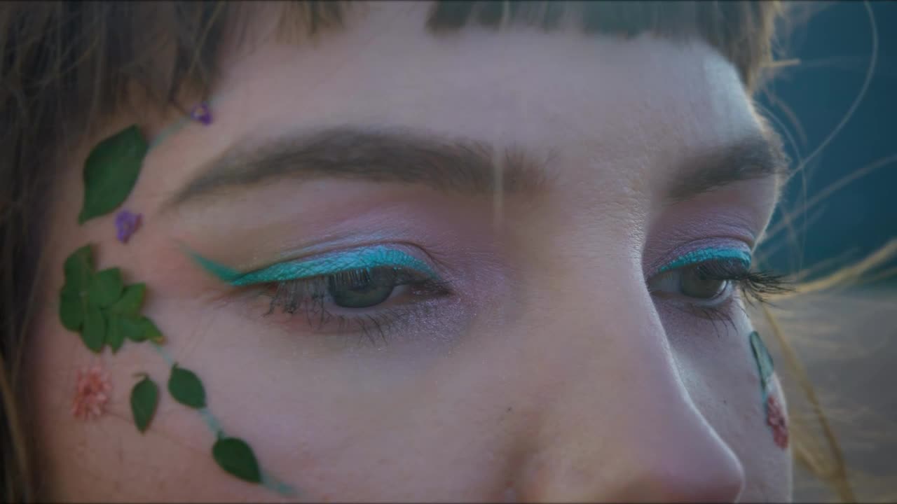 Stock Video Makeup Eyes Of A Woman With The Wind Blowing Her Animated Wallpaper