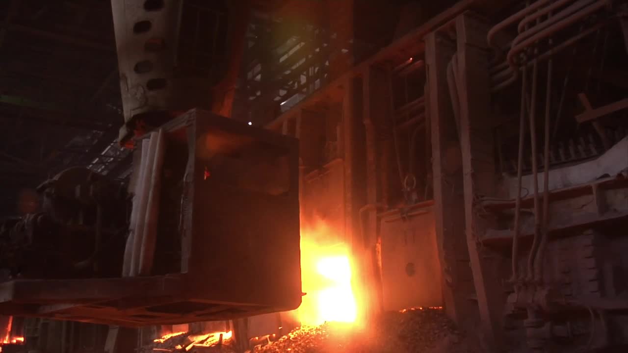 Stock Video Machine Working On A Metallurgic Factory Animated Wallpaper