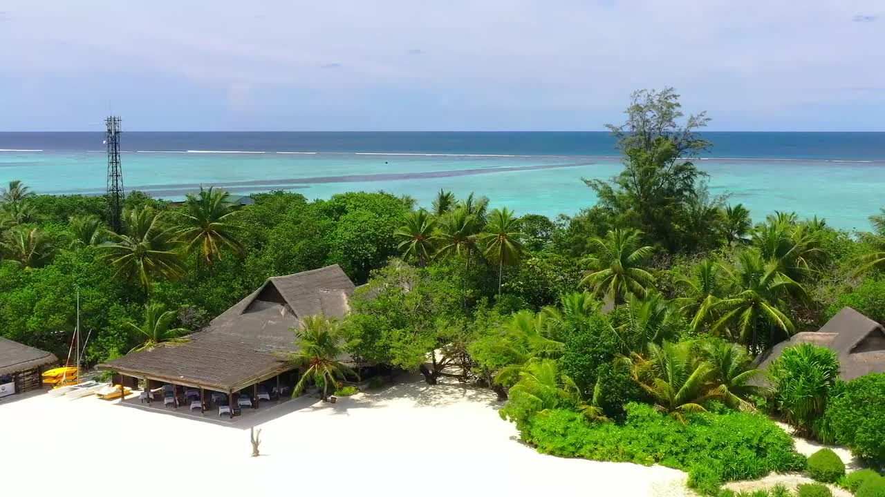 Stock Video Luxury Tourist Beach Animated Wallpaper