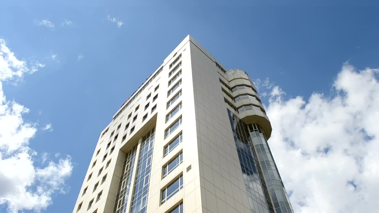 Stock Video Low View Of A Large Building Animated Wallpaper