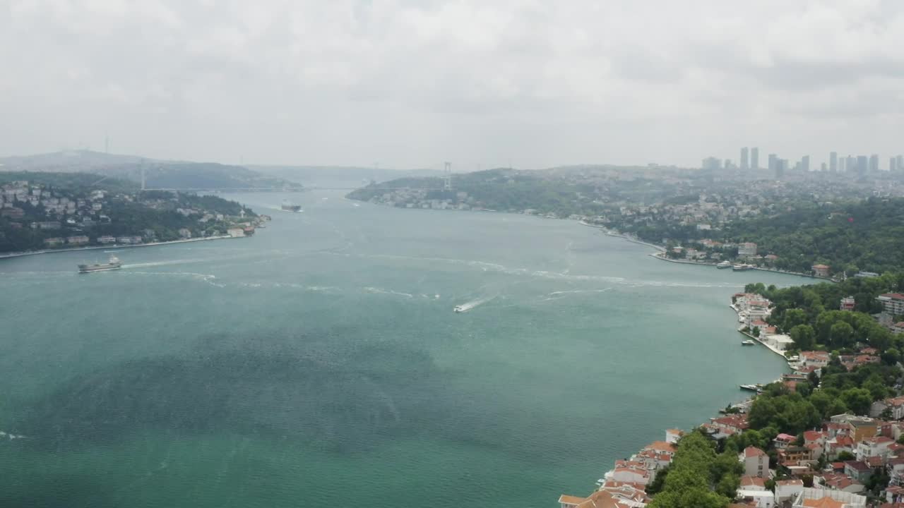 Stock Video Low Cloud Over Istanbul Animated Wallpaper