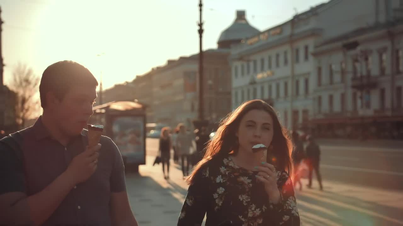 Stock Video Lovers Walking Hand In Hand On A Date Animated Wallpaper