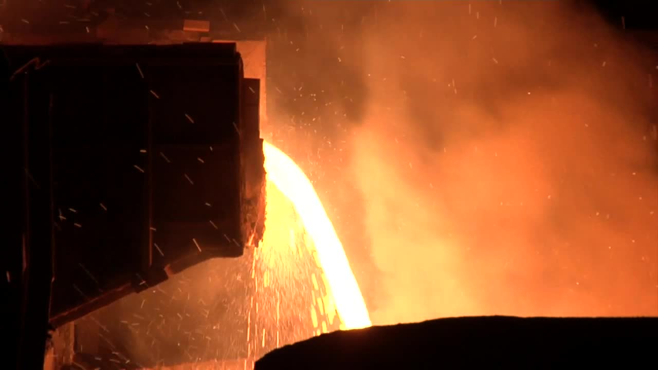 Stock Video Liquid Metal And Steam Animated Wallpaper