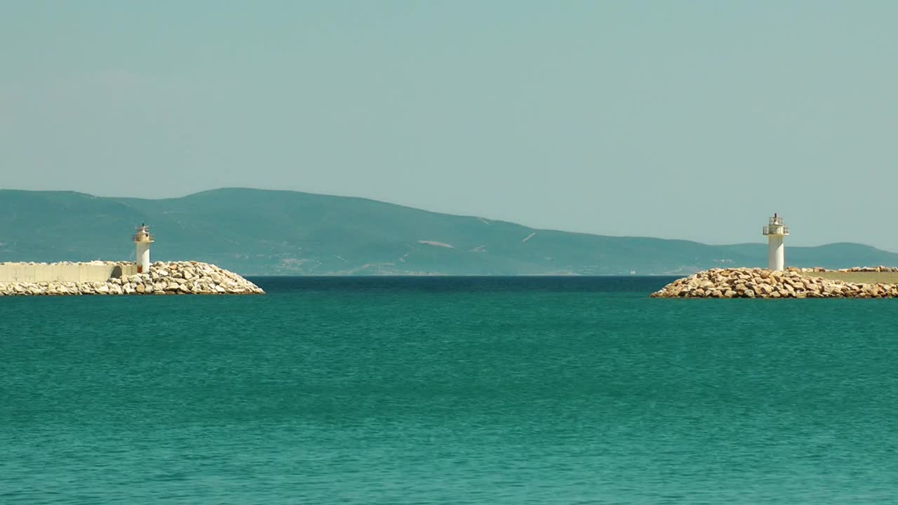 Stock Video Lighthouses And The Sea Animated Wallpaper