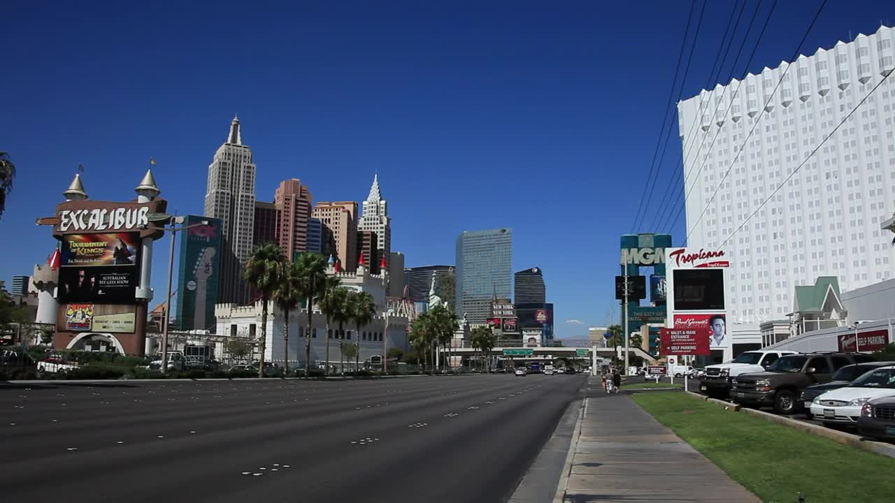 Stock Video Las Vegas From The Sidewalk Animated Wallpaper