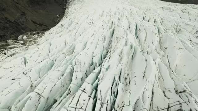Stock Video Large Glacial Field Smal Animated Wallpaper