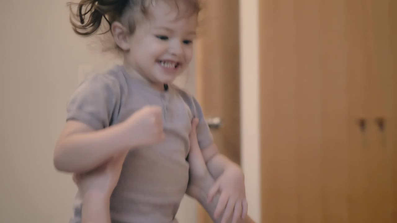 Stock Video Mother And Daughter Sharing Time Togethe Animated Wallpaper