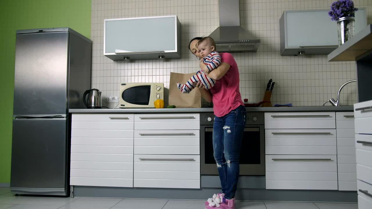 Stock Video Mother And Baby Unpacking Shoppin Animated Wallpaper