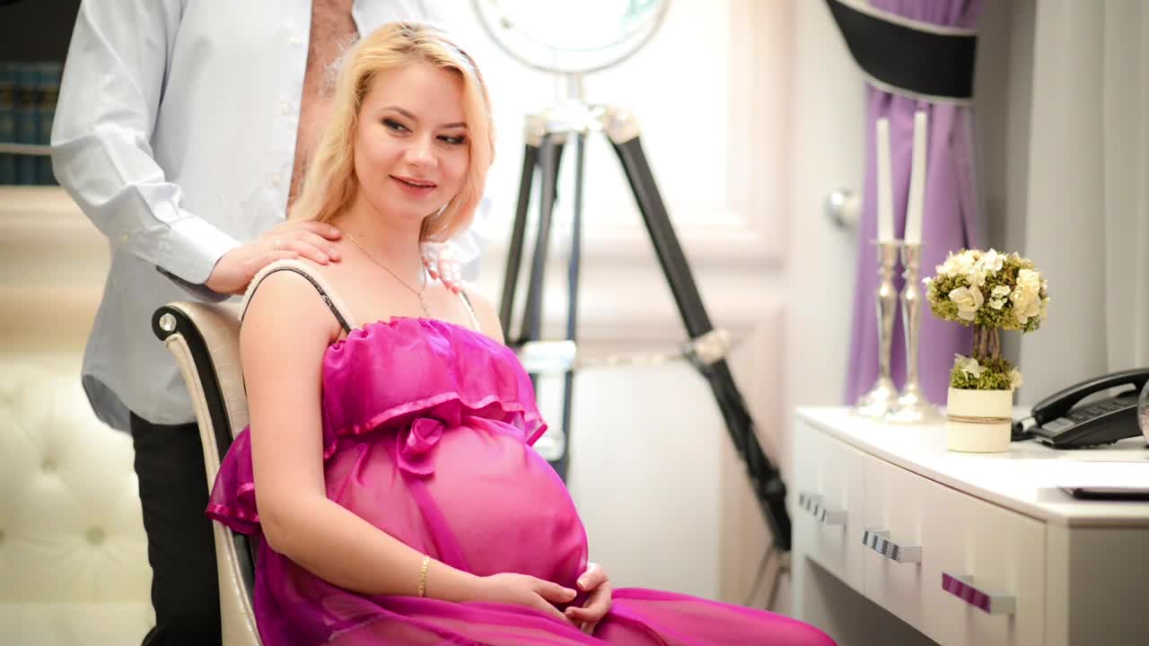 Stock Video Mom Happy For Her Pregnanc Animated Wallpaper