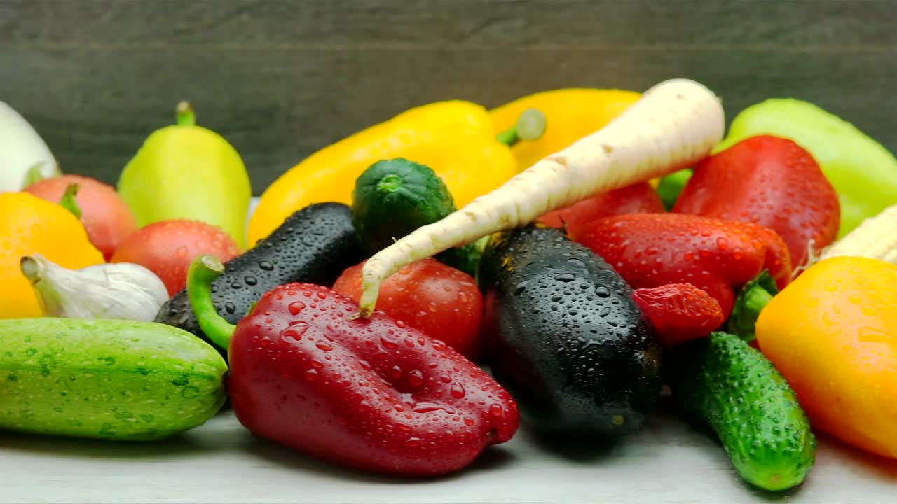 Stock Video Mix Of Vegetable Animated Wallpaper