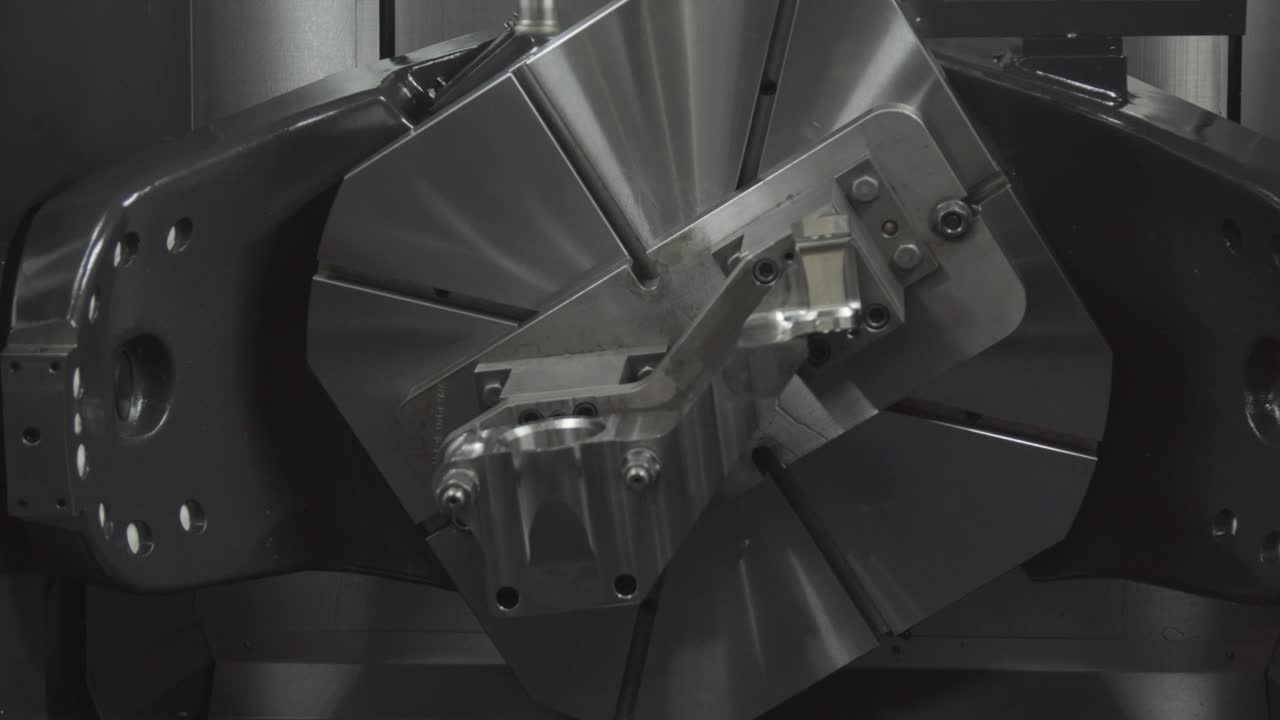 Stock Video Milling Machine Spinning U Animated Wallpaper