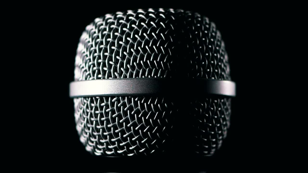 Stock Video Microphone Close Up Spinnin Animated Wallpaper