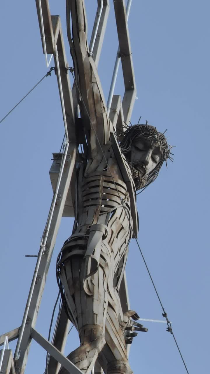 Stock Video Metal Sculpture Of A Crucified Jesus Chris Animated Wallpaper