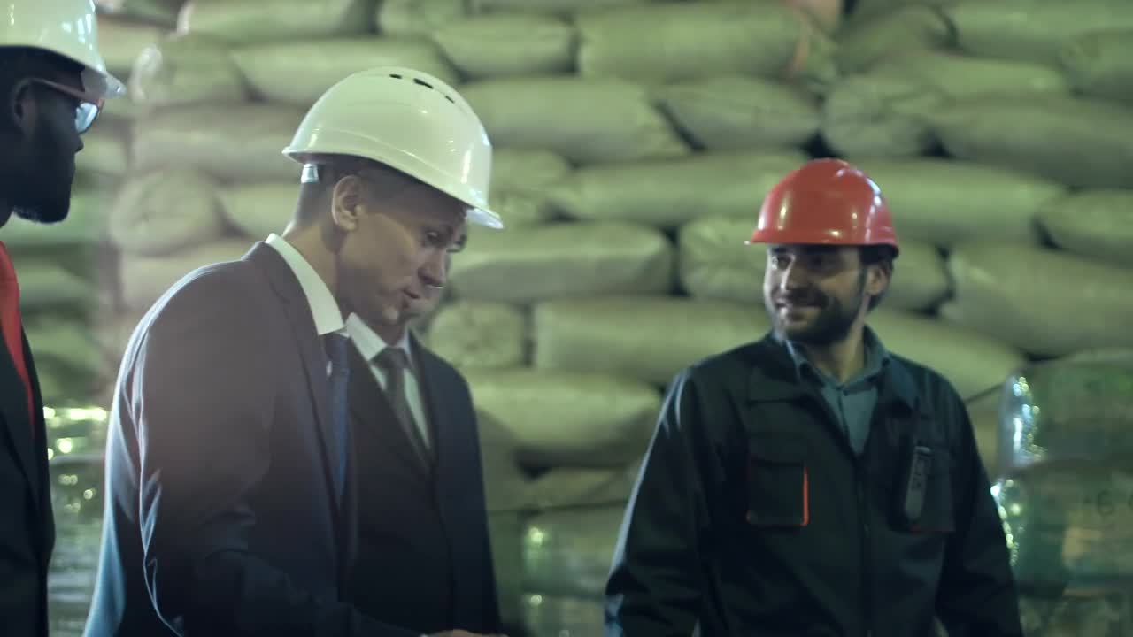 Stock Video Meeting Of Business People While Walkin Animated Wallpaper