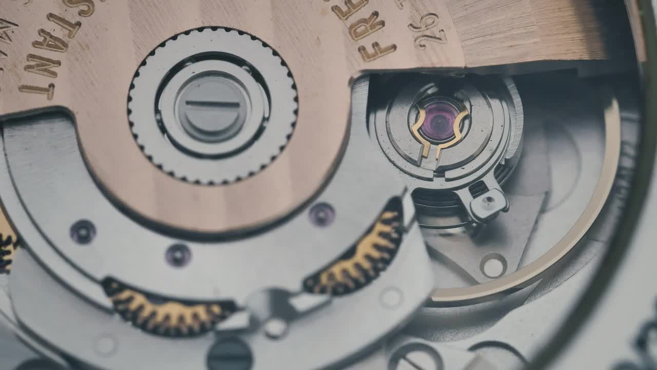 Stock Video Mechanism Of A Working Cloc Animated Wallpaper