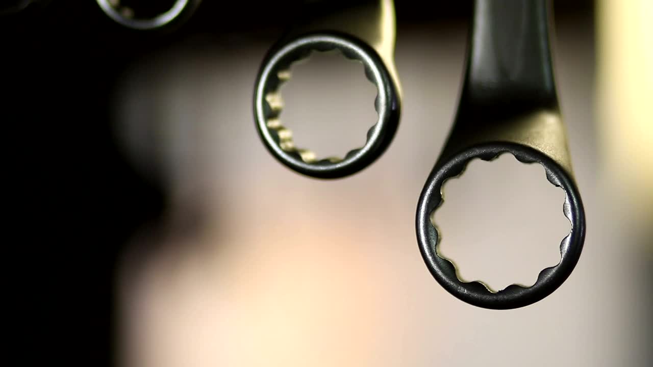 Stock Video Mechanic Tool Animated Wallpaper