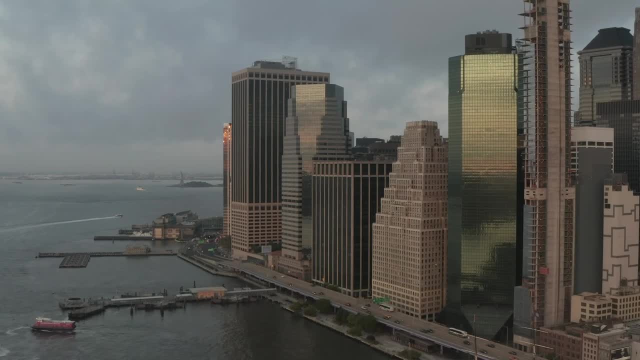 Stock Video Manhattan Waterfront Business Corporate Building Animated Wallpaper