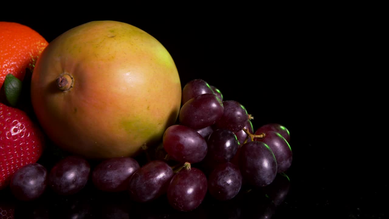 Stock Video Mango And Other Frui Animated Wallpaper