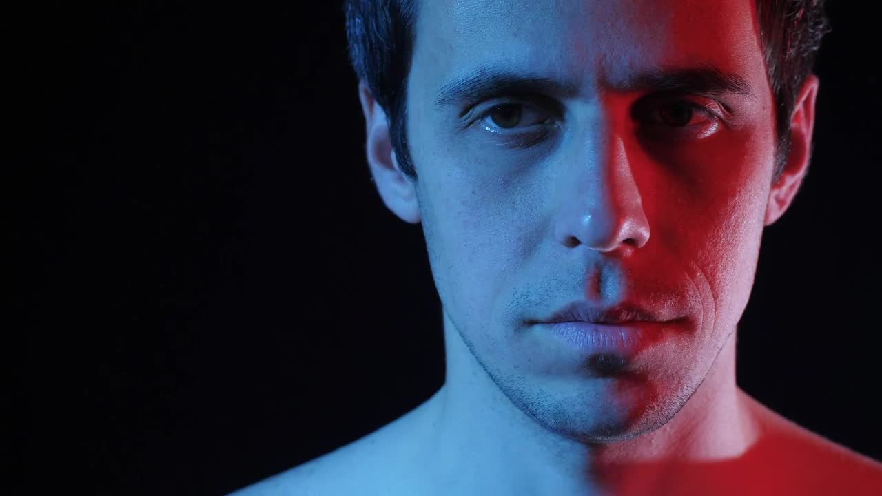 Stock Video Man With A Microchip Implant In His Nec Animated Wallpaper