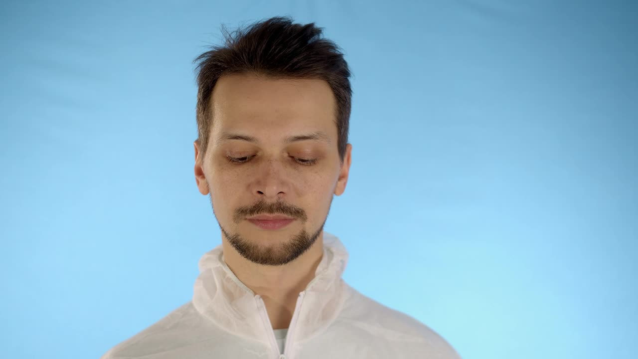 Stock Video Man Wearing Protective Clothin Animated Wallpaper