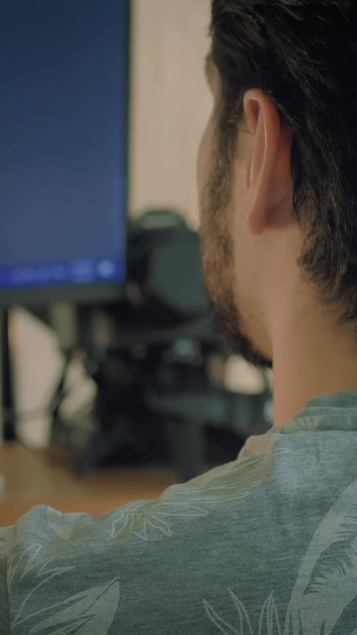 Stock Video Man Typing On A Compute Animated Wallpaper