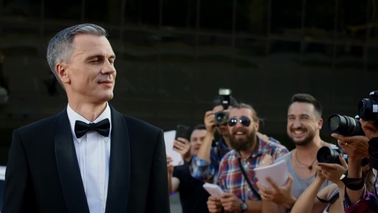 Stock Video Man Smiling In A Red Carpe Animated Wallpaper