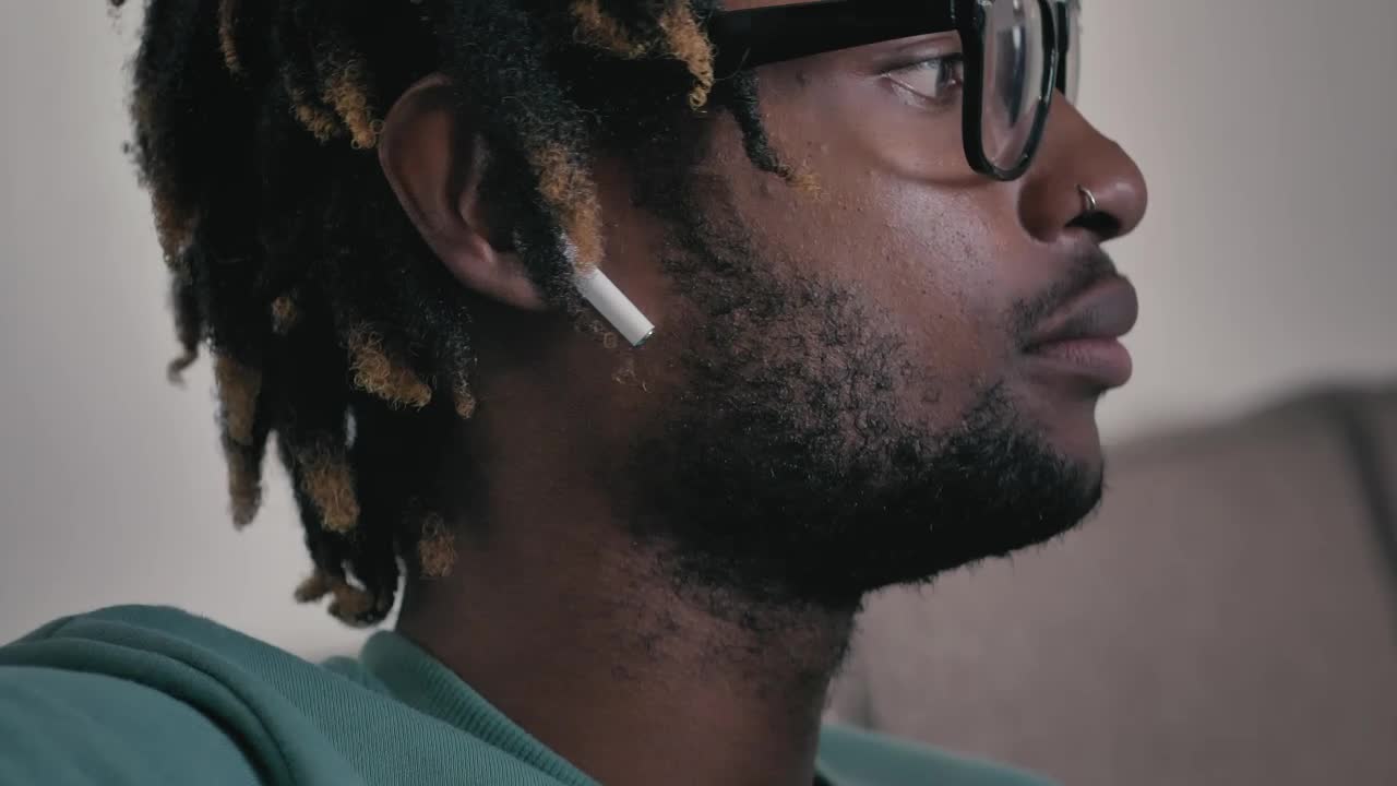 Stock Video Man Shaking His Head To The Beat Of The Musi Animated Wallpaper