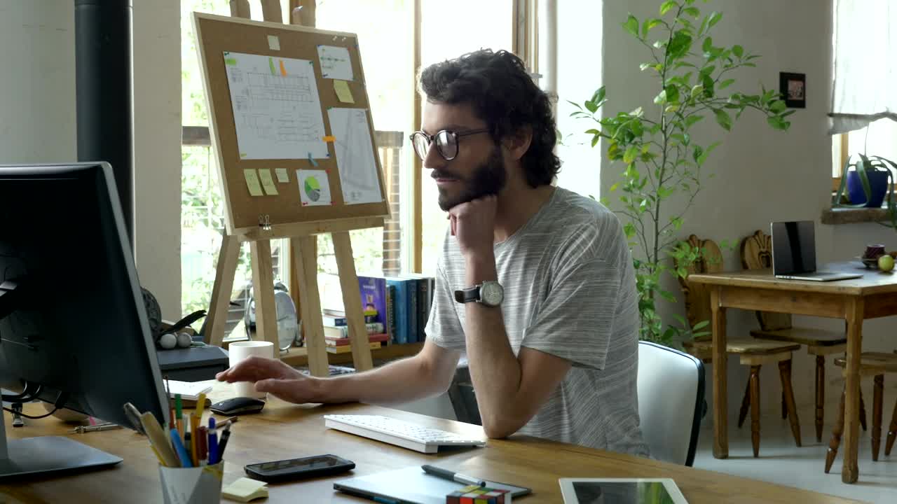 Stock Video Man Rest His Eyes In Front Of The Computer An Animated Wallpaper