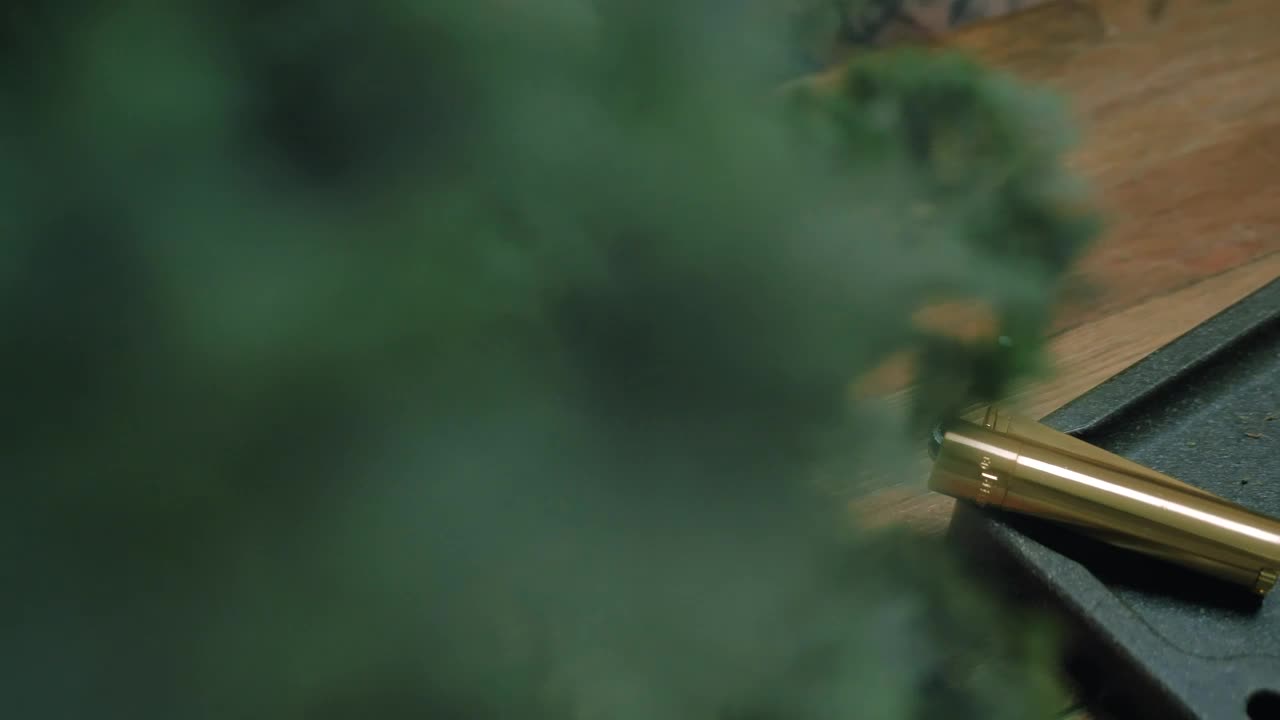 Stock Video Man Making A Cigar Out Of Wee Animated Wallpaper