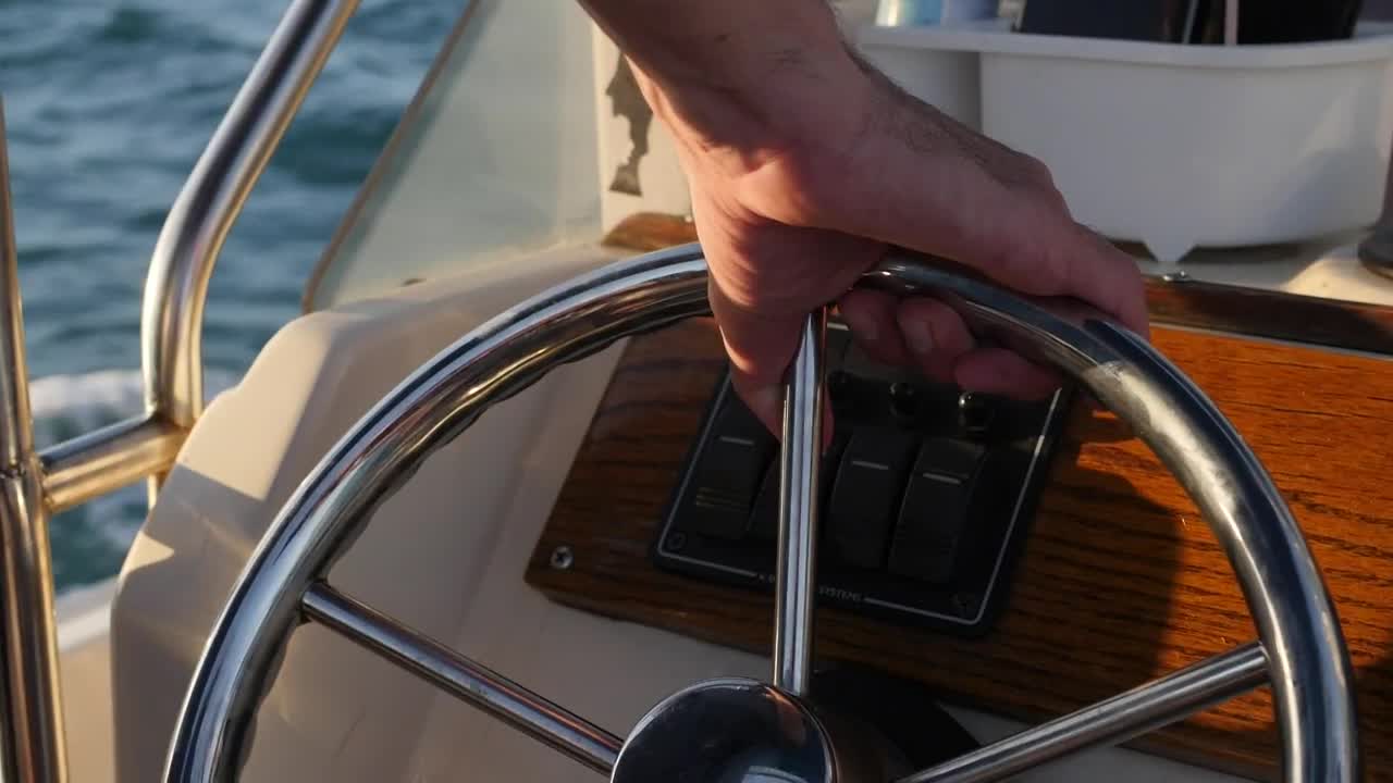 Stock Video Motorboat Steering Wheel Live Wallpaper