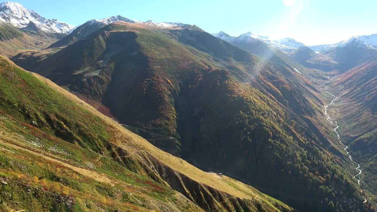 Stock Video Mountain Landscape In Autumn Live Wallpaper