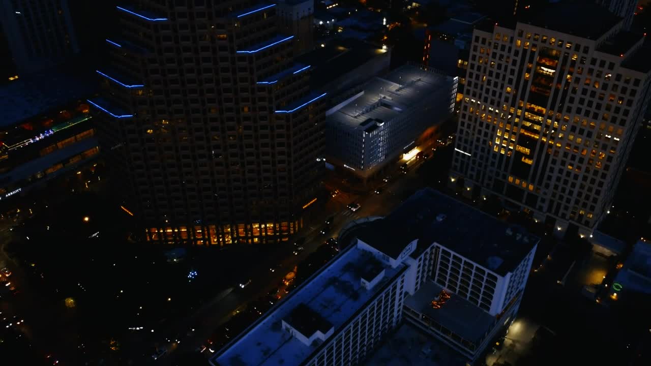 Stock Video Movement In A City At Night In An Aerial Shot Live Wallpaper